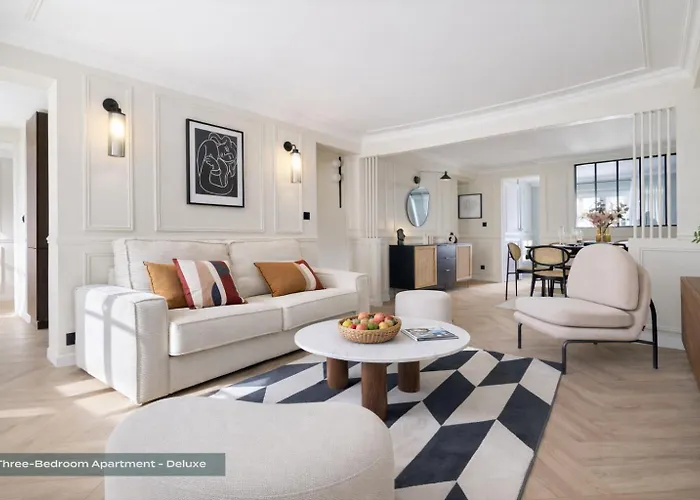 Poeticstay - Louvre Paris