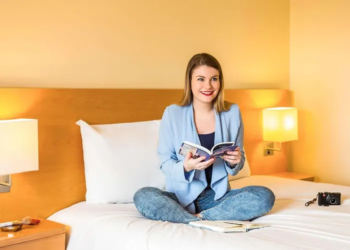 Ibis Deira Creekside Dubai Hotel