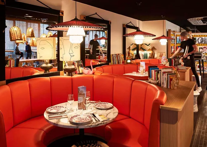 Mama Shelter Paris West Hotel