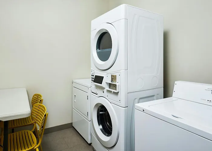 Springhill Suites By Marriott New York Queens