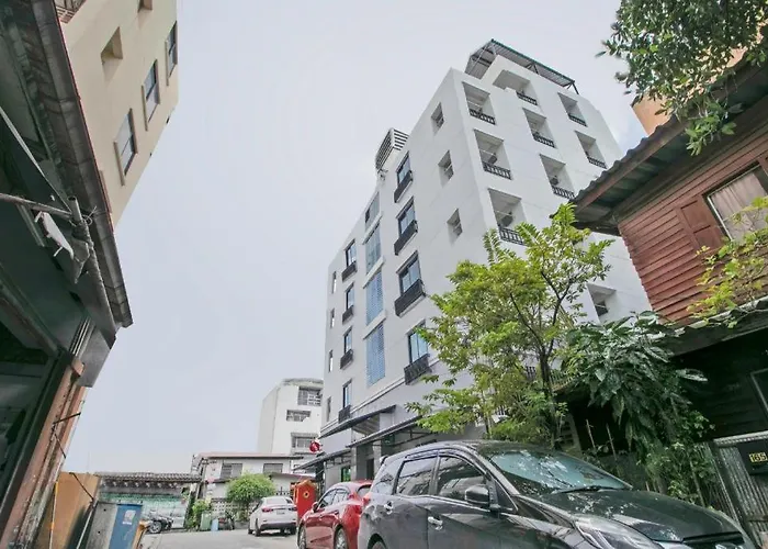 Oyo 818 Suksomboon Residence Bangkok