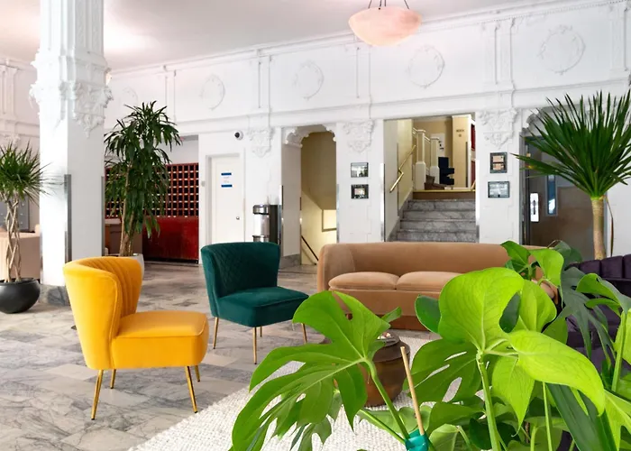 Superhero Hotel San Francisco
