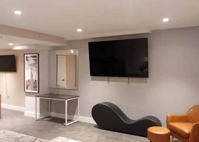 Rose Hotel Near Yankee Stadium New York