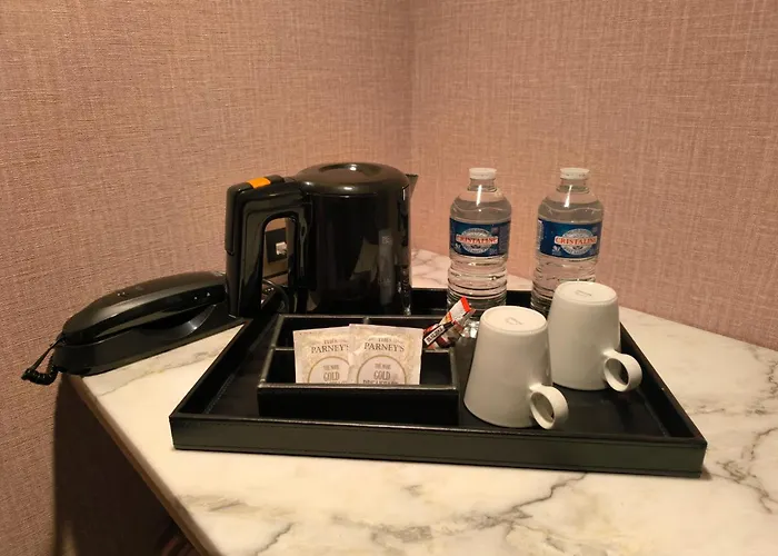 Maison Axel Opera Paris