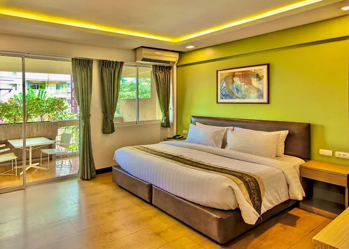 Stable Lodge - Sha Certified Bangkok