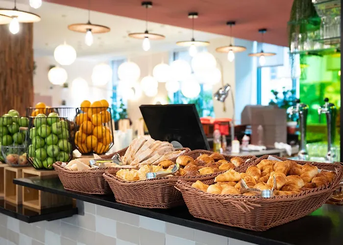 Ibis Styles Paris Meteor Avenue D'Italie Hotel