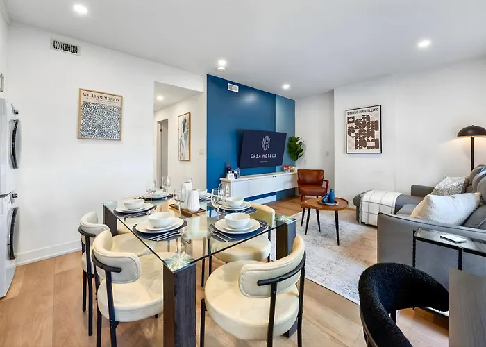 The Mccaul By Casa Hotels Group Cn Tower Suite Toronto