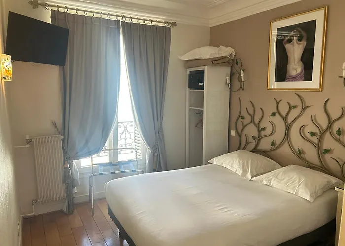 Hotel Des Bains Paris