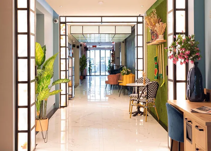 Ibis Styles Paris Batignolles Hotel