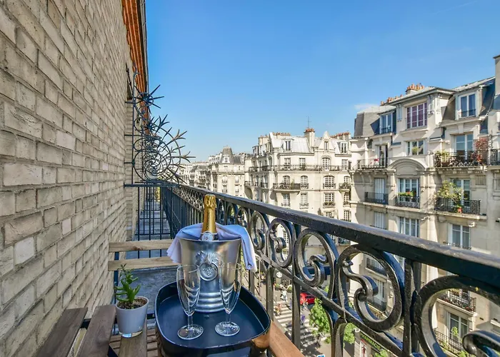 Hotel Montcalm Paris