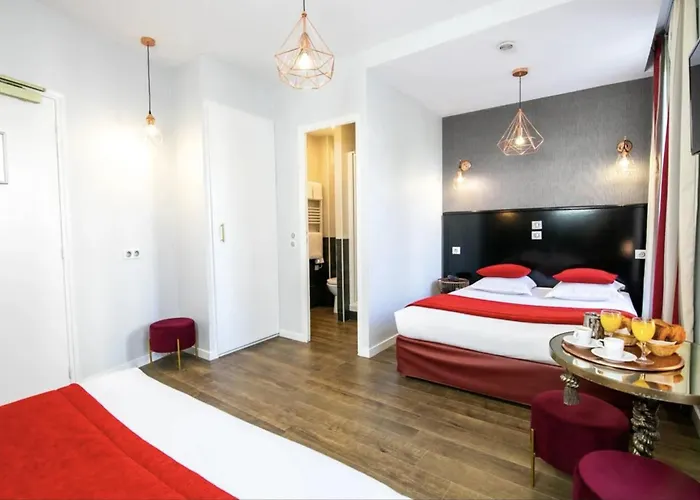 Eiffel Villa Garibaldi Paris