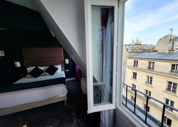 Accueil Hotel Paris Pigalle Montmartre - Hotel Renove
