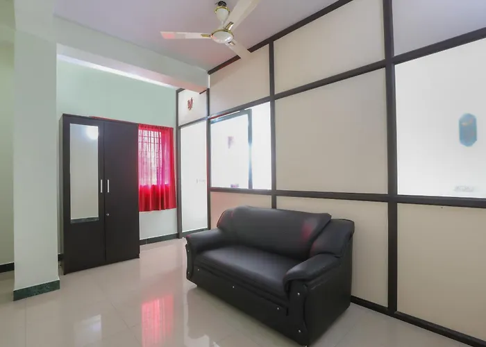 Hotel O D-Qube Hotels Chennai