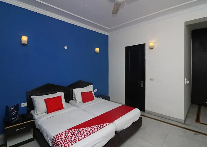 Hotel O Golden Cafe Chennai