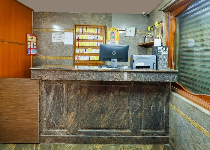 Spot On Grand Residency Near Marina Beach Chennai