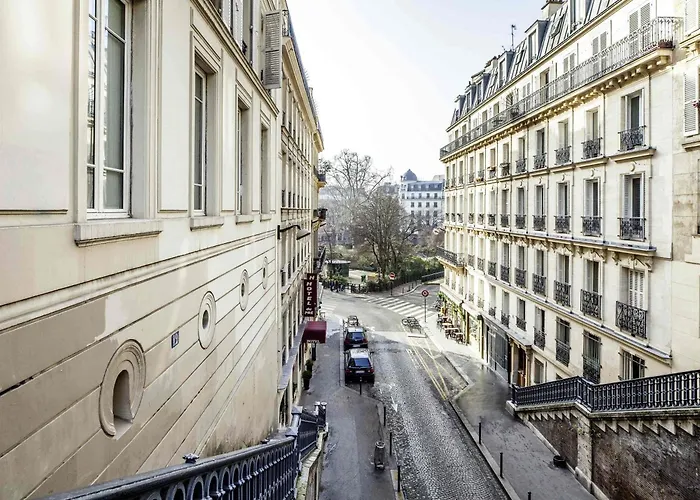 Ibis Styles Paris Cadet Lafayette Hotel
