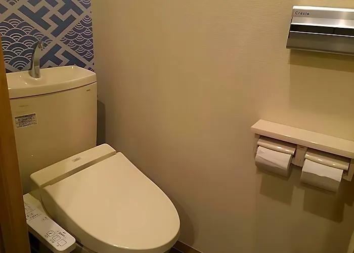 Komatsu Ryokan Tokyo