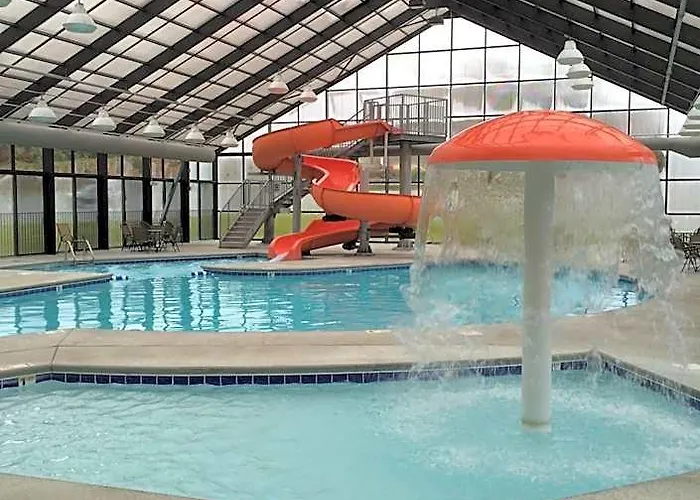 Grand Smokies Resort Lodge Pigeon Forge