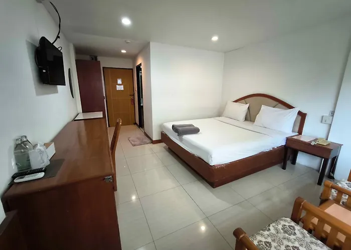 At Bangkok Hotel