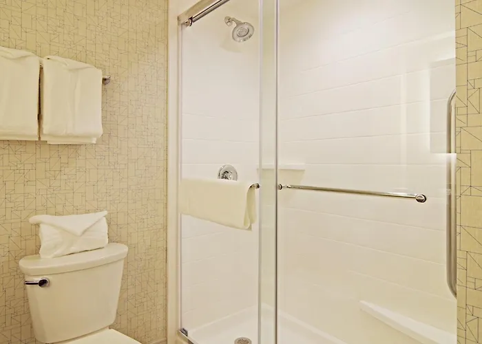 Holiday Inn Express & Suites - Phoenix North - Scottsdale By Ihg