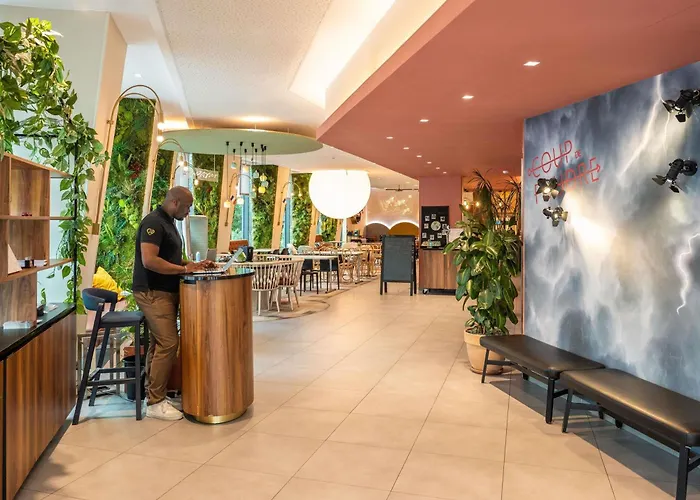 Ibis Styles Paris Meteor Avenue D'Italie Hotel