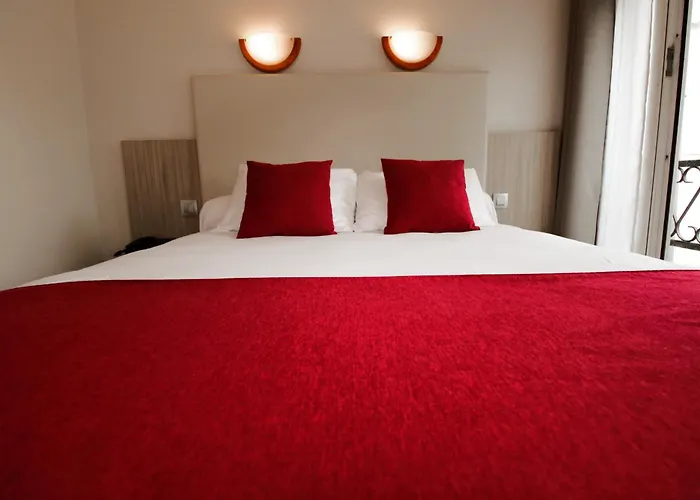 Little Hotel Paris