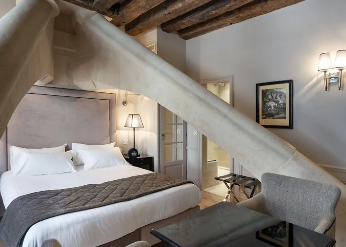Hotel Le Presbytere Paris
