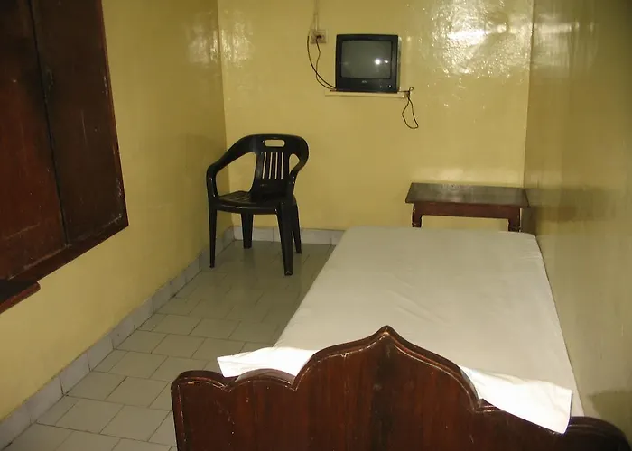 Vasantha Lodge Purasawalkam Chennai