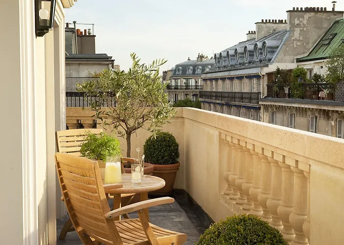 Hotel De L'Arcade Paris
