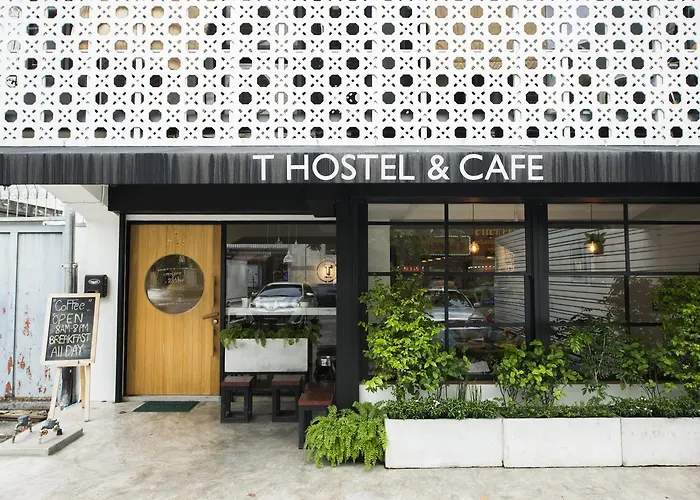 T Hostel @ Victory Monument Bangkok