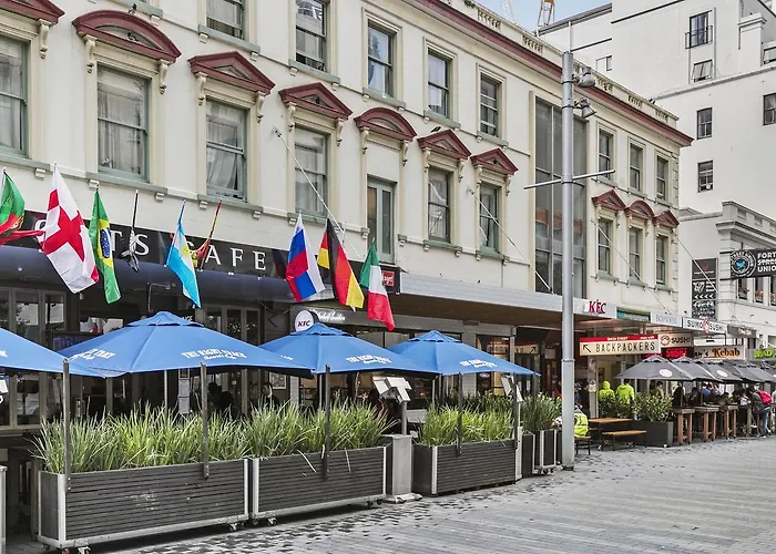 Queen Street Backpackers Auckland