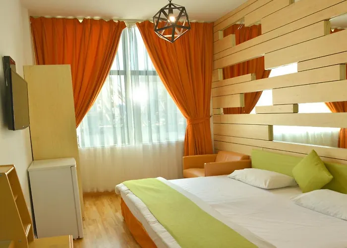 Everest International Hotel Dubai